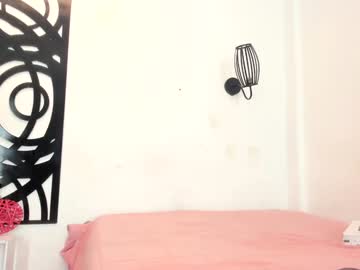Shanelle__ Chaturbate stream image from December 27, 2024