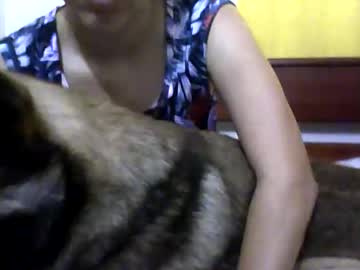 Zully25 Chaturbate stream image from December 27, 2024