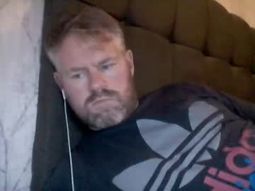 81jonnyx Chaturbate stream image from December 27, 2024