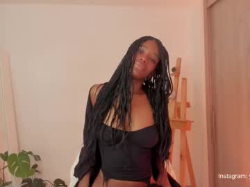 Duna_Du Chaturbate stream image from December 27, 2024