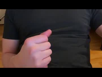 Jeaboi Chaturbate stream image from December 27, 2024