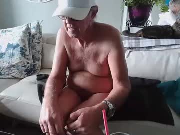 Smallpenisbigtongue Chaturbate stream image from December 27, 2024