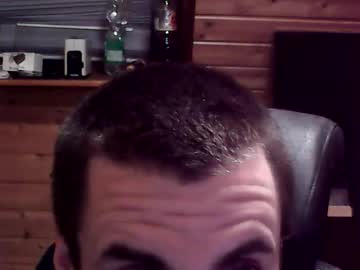 Twelle Chaturbate stream image from December 27, 2024