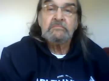 1valentine Chaturbate stream image from December 27, 2024
