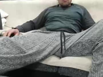Asshunnter Chaturbate stream image from December 27, 2024