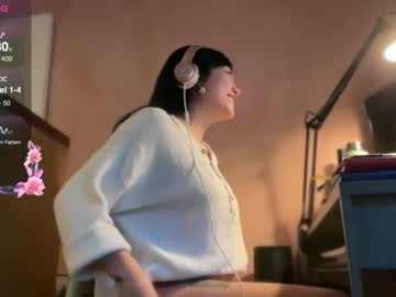 Aznbunnybaby Chaturbate stream image from December 27, 2024
