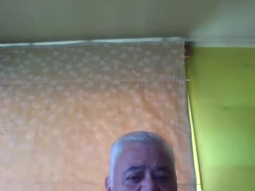 Crmperez Chaturbate stream image from December 27, 2024