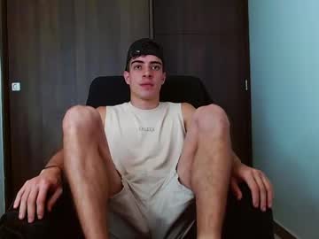 Ethangreey1 Chaturbate stream image from December 27, 2024