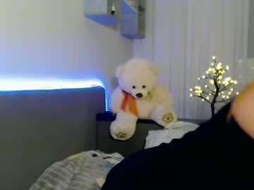 Shinelikea_Diamond Chaturbate stream image from December 27, 2024