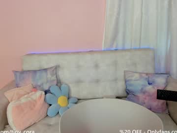 Tiny_Cora Chaturbate stream image from December 27, 2024