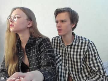 Yueslang Chaturbate stream image from December 27, 2024