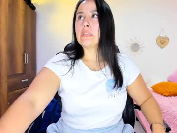 Bonny_Greylm Chaturbate stream image from December 27, 2024