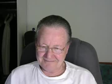 Crockett2211 Chaturbate stream image from December 27, 2024