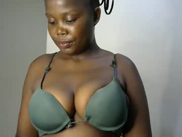 Joankein_255 Chaturbate stream image from December 27, 2024