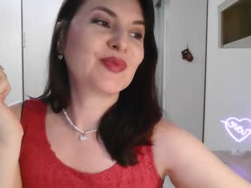 Lavender_Victoria Chaturbate stream image from December 27, 2024
