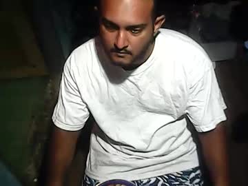 Amorousr Chaturbate stream image from December 27, 2024