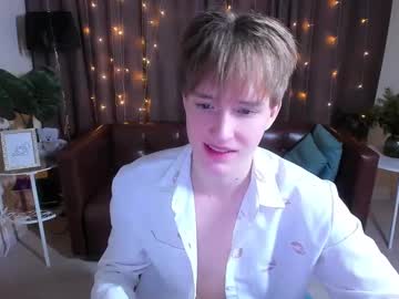 Arthur_Wood77 Chaturbate stream image from December 27, 2024
