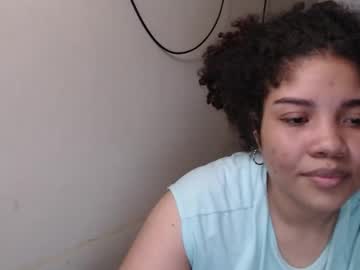 Madelene8 Chaturbate stream image from December 27, 2024