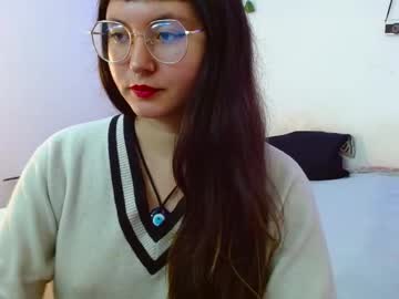 Mily_Baker Chaturbate stream image from December 27, 2024