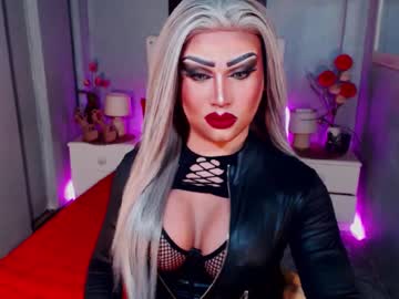 Pearlsofcumm Chaturbate stream image from December 27, 2024
