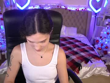 Babyflowerr Chaturbate stream image from December 27, 2024