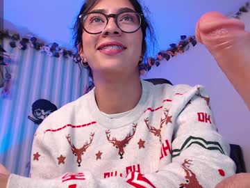 Becca_Bonnett Chaturbate stream image from December 27, 2024