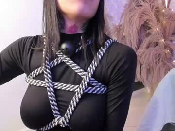 Grayce_Blossoms24 Chaturbate stream image from December 27, 2024
