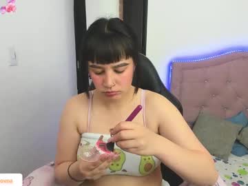 Liv_Rosse Chaturbate stream image from December 27, 2024