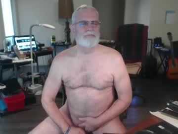 Mt2much Chaturbate stream image from December 27, 2024