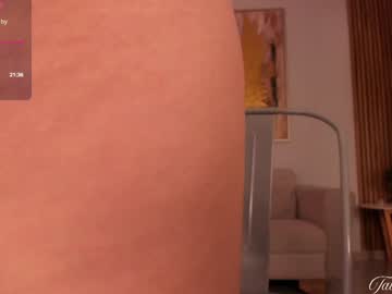 Tati_Marino Chaturbate stream image from December 27, 2024