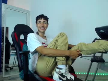 Zacktk7 Chaturbate stream image from December 27, 2024