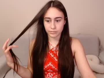 Alicekollt Chaturbate stream image from December 27, 2024