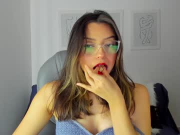 Ary_Cam230 Chaturbate stream image from December 27, 2024