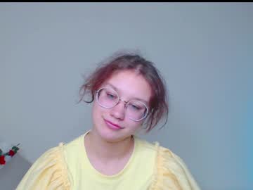 Blush__Honey Chaturbate stream image from December 27, 2024