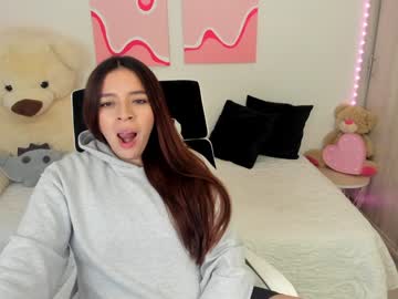 Camila_Ec2 Chaturbate stream image from December 27, 2024