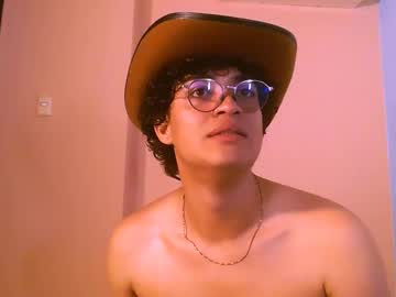 Luca_Giovanotti Chaturbate stream image from December 27, 2024