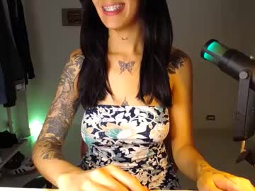 Marii___33 Chaturbate stream image from December 27, 2024