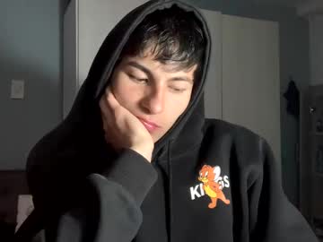 Moons247 Chaturbate stream image from December 27, 2024