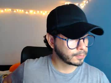 Liamcastro28 Chaturbate stream image from December 27, 2024
