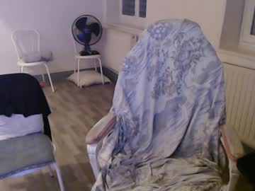 Missthon Chaturbate stream image from December 27, 2024