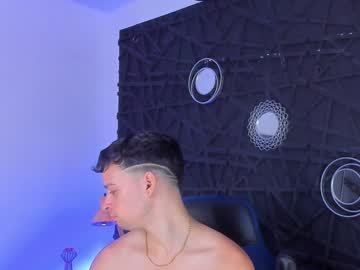 Smiith_Jade Chaturbate stream image from December 27, 2024