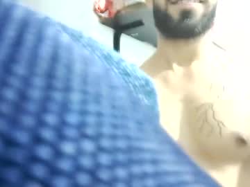 Thehousedog Chaturbate stream image from December 27, 2024
