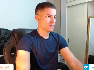 Thin_Tommy11 Chaturbate stream image from December 27, 2024