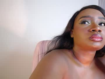 Britanymooree Chaturbate stream image from December 27, 2024