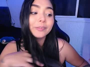 Heetsah Chaturbate stream image from December 27, 2024