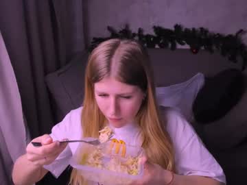 Kirraa_ Chaturbate stream image from December 27, 2024