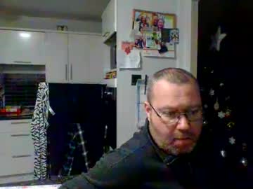 Nesuk Chaturbate stream image from December 27, 2024