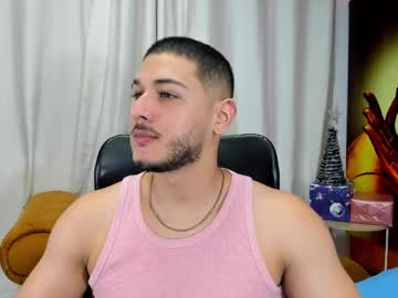 Bem_Pearsonn Chaturbate stream image from December 28, 2024