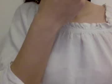 Hotwinterxx Chaturbate stream image from December 28, 2024