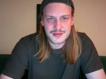 Maxwatts95 Chaturbate stream image from December 28, 2024